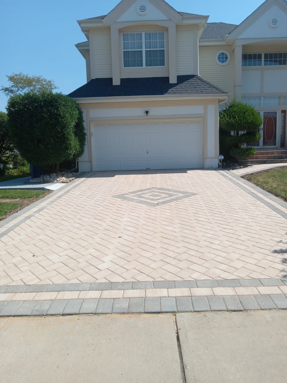 Best Interlock Driveway Paving Contractors Canton, MA