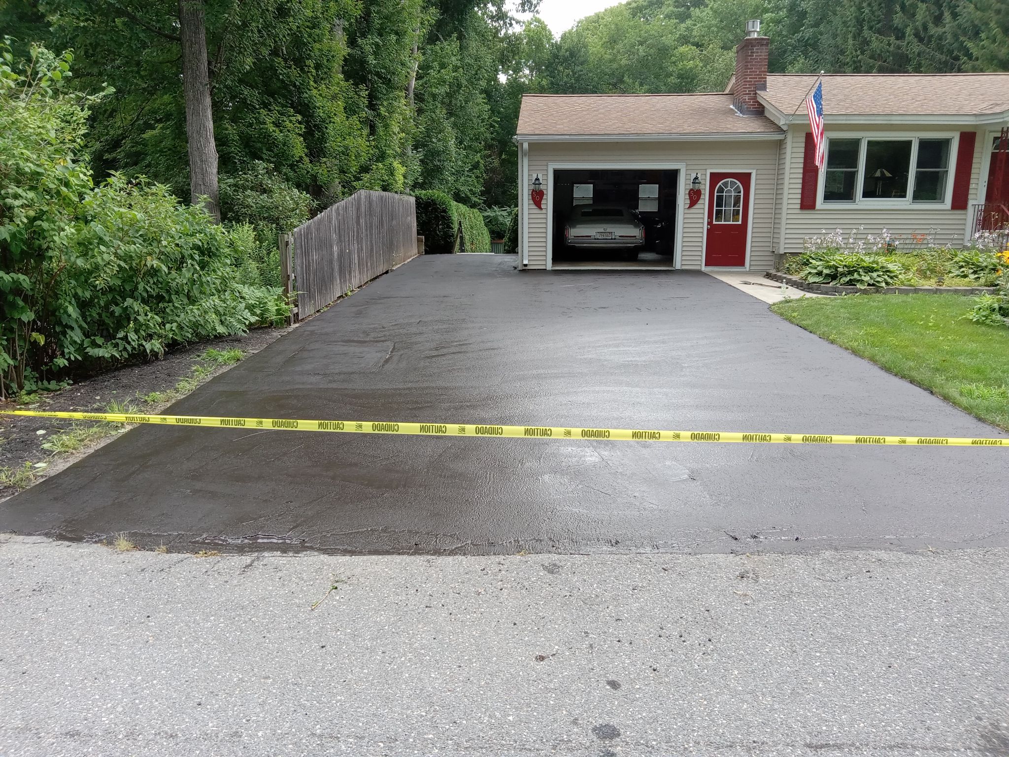 Asphalt Sealcoating Services in Canton, MA - Asphalt Driveway Paving Canton, MA