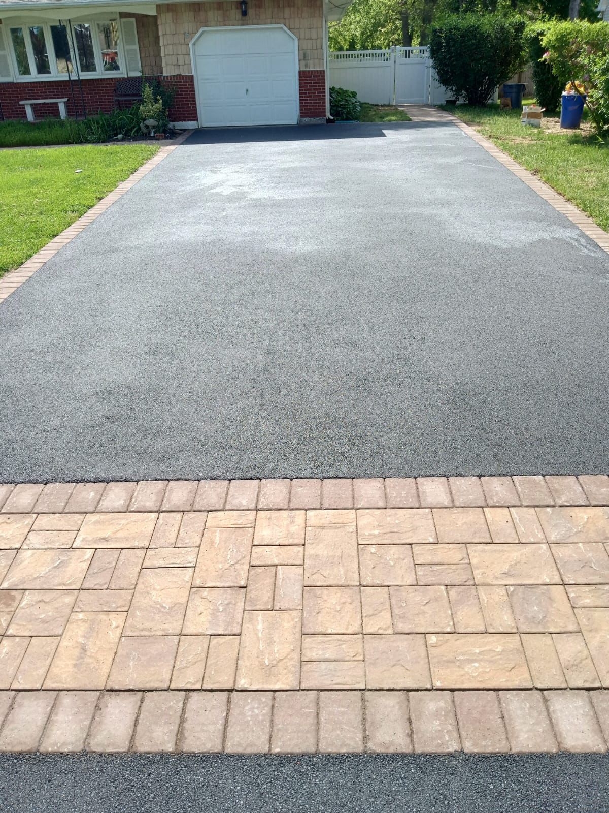 Asphalt Paving Services - Asphalt Driveway Paving Services